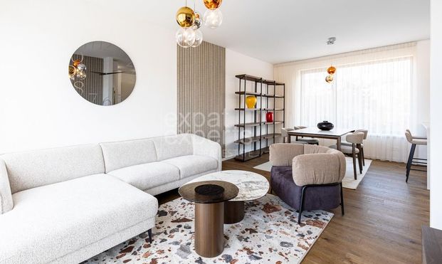 Exkluzívny, dizajnový 3i byt 68 m2, A/C, balkón,2x parkovanie, pivnica - Photo 1
