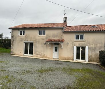 Maison en hameau calme axe SECONDIGNY / AZAY SUR THOUET avec JARDIN... - Photo 5