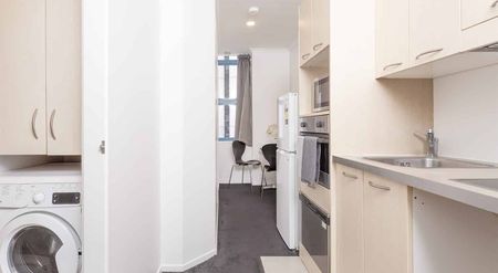 City Centre, 1 bedroom, $360 per week - 606/47 Wakefield St - Photo 3