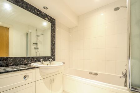 Seven Kings Way, Kingston Upon Thames, KT2 - Photo 5