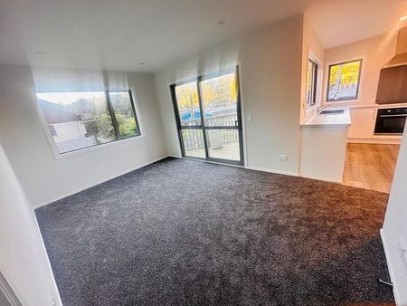 Brand New Beautiful 2 Bedrooms house - Photo 2