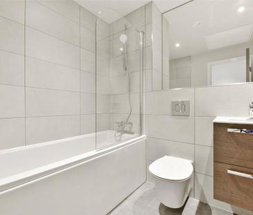 Studio to rent - Photo 6