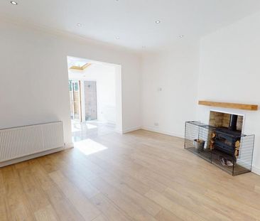 2 bedroom terraced house to rent - Photo 5