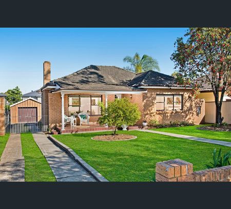 8A Holt Street, North Ryde, NSW 2113 - Photo 5