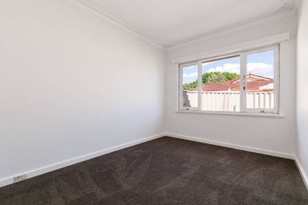 Comfortable Living in Westminster - Photo 3