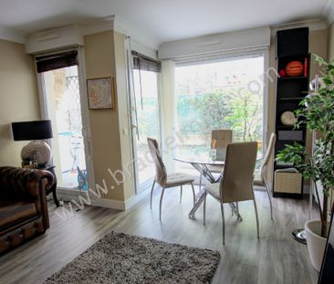Location Appartement 2 pièces 43m² - Photo 3