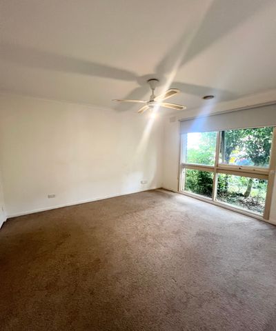 Generous All Throughout - Photo 5