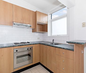 13/120 Princess Street, Kew VIC 3101 - Photo 3