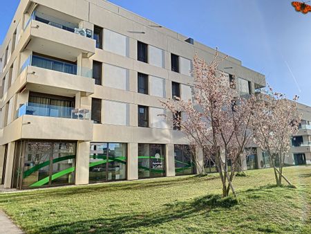 2 ½ PIÈCES AVEC BALCON SUD - Proche de la gare ! - Foto 3