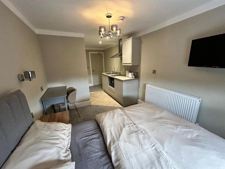 Studio to rent - Photo 5
