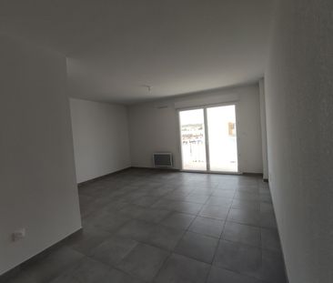 Location Appartement 2 pièces 44m² NIMES 30000 - Photo 1