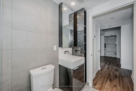 For Lease - 370 Martha Street Unit# 610, Burlington, Ontario - Photo 4