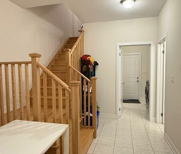 For Lease - 3097 Meadowridge Drive, Oakville, Ontario - Photo 6