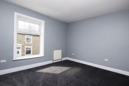 Atlas Road, Darwen - Photo 2