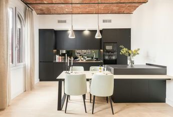 Carrer de la Marina, Barcelona, Catalonia 08018