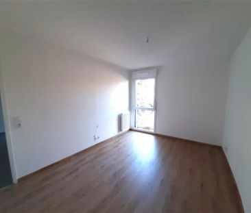 Location appartement 2 pièces - 43m² à Fontaines-saint-martin (69270) - Photo 2