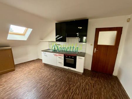 Pronájem bytu 2+kk, nezařízený, 85 m - Фото 2