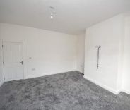 3 bed House - End Terrace for Rent - Photo 3