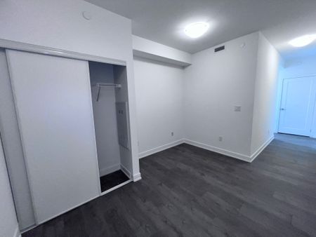 For Lease - 705 Davis Drive Unit# A215, Newmarket, Ontario - Photo 4