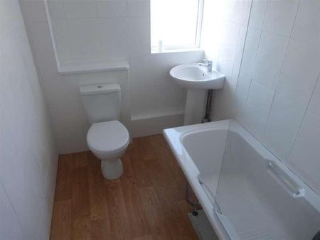 Carlyon Road, St Austell, PL25 - Photo 3