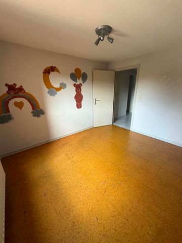 Appartement te huur - foto 2