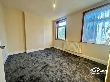 3 bedroom end of terrace house to rent - Photo 5