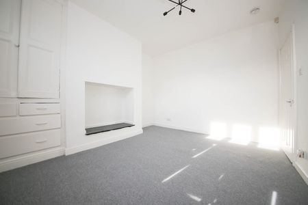 City Road, Wigan, WN5 - Photo 5