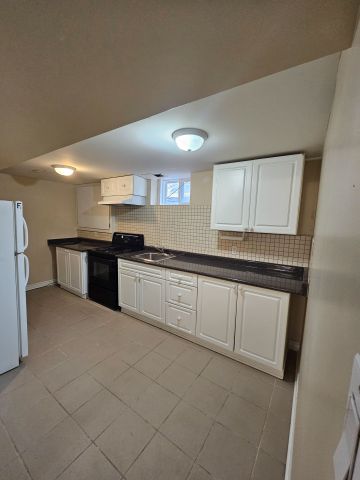 For Lease - 138 Archdekin Drive, Brampton, Ontario - Photo 4