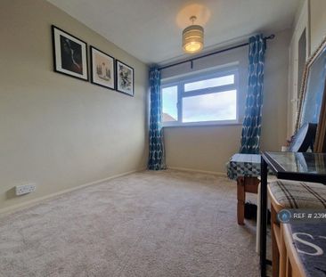 3 bedroom end of terrace house to rent - Photo 6