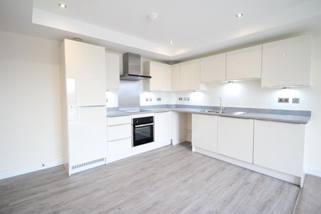 2 bedroom apartment to rent - Photo 4
