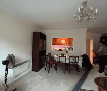 4 bedroom semi-detached house to rent - Photo 3