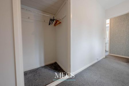 3 bedroom semi-detached house to rent - Photo 5