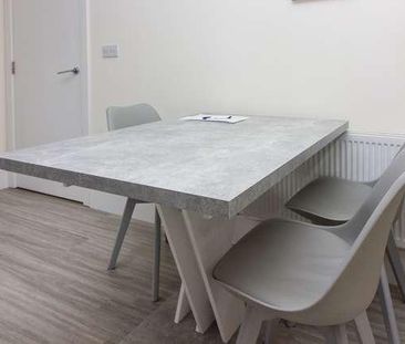 Brooklands - Fully Furnished Double Bedroom, Bathroom Apartment Wit... - Photo 4