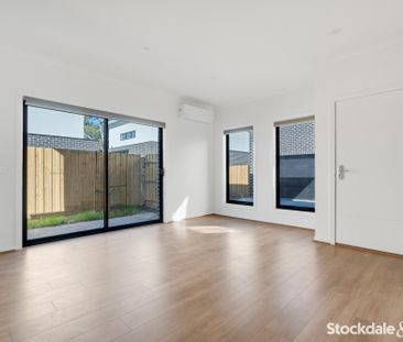 Brand New 2 Bedroom Townhouse! - Photo 1