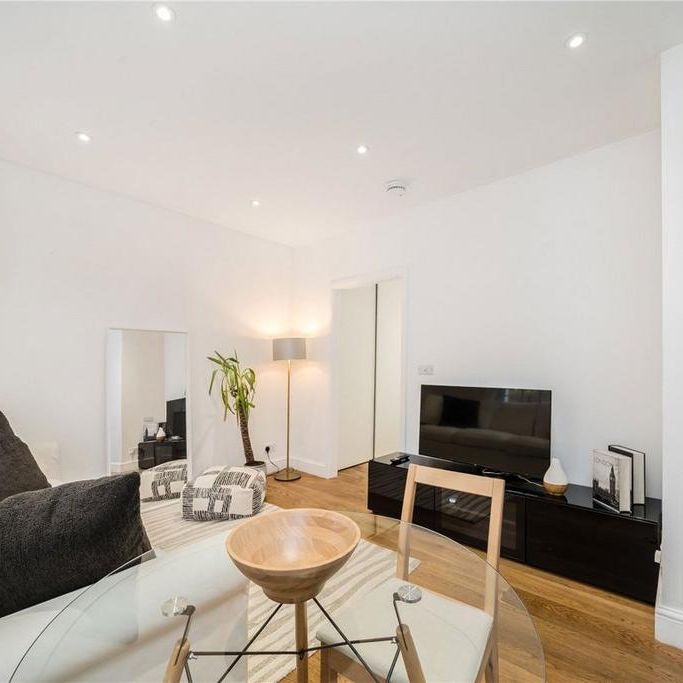 1 bedroom flat to rent - Photo 1