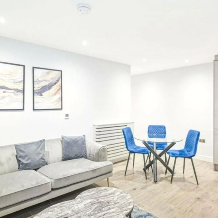 Holocene Court, 63 The Hyde, London, NW9 - Photo 1
