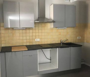 Location appartement t2 40 m² à Villefranche-de-Rouergue (12200) - Photo 3