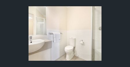 Fully furnished & airconditioned 2 Bedroom Apartment - Photo 2