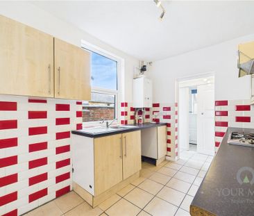 3 bedroom terraced house to rent - Photo 5