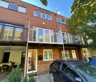 1 bedroom in a house share to rent - Photo 5