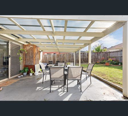 29 Irving Road, Pakenham, Vic 3810 - Photo 2