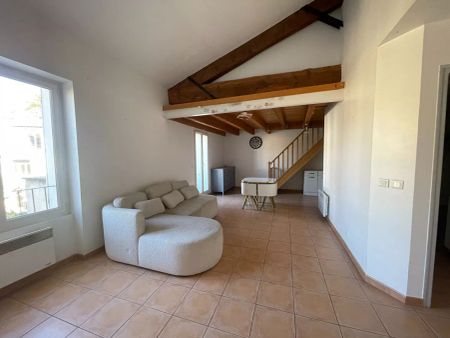 SAINT CANNAT - Appartement 3 pièces de 66 m² avec terrasse et parking - Photo 3