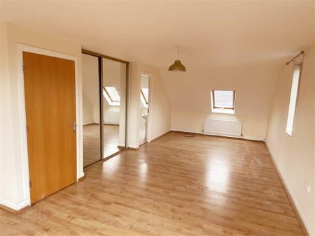 4 Dunmore Place, Belfast, BT15 3GP - Photo 3