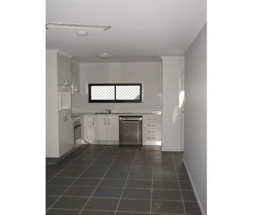 8/2 Makybe Diva Drive, 4740, Ooralea Qld - Photo 3