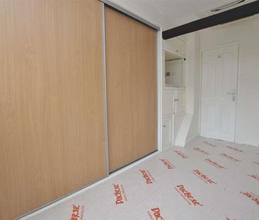 Market Street, Nailsworth, Stroud, Gloucestershire, GL6 - Photo 2