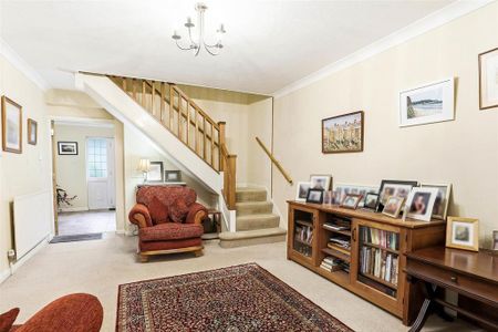 6 bedroom detached house to rent - Photo 5