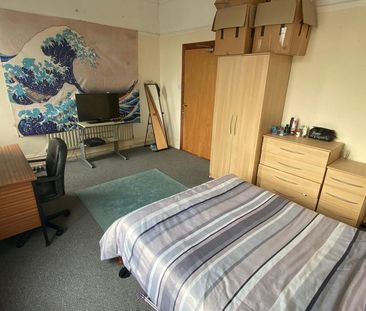 5 bedroom terraced house to rent - Photo 2