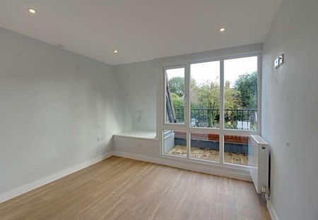 Liston House, Cromwell Gardens, Marlow, SL7 - Photo 4