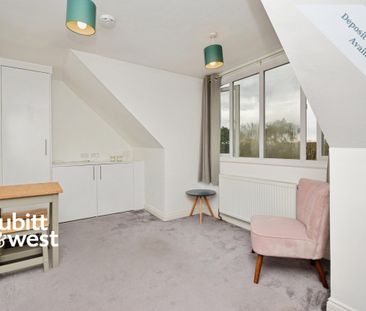 studio to rent - Photo 3