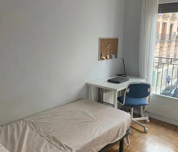 Calle de Andrés Mellado, Madrid, Community of Madrid 28015 - Photo 6